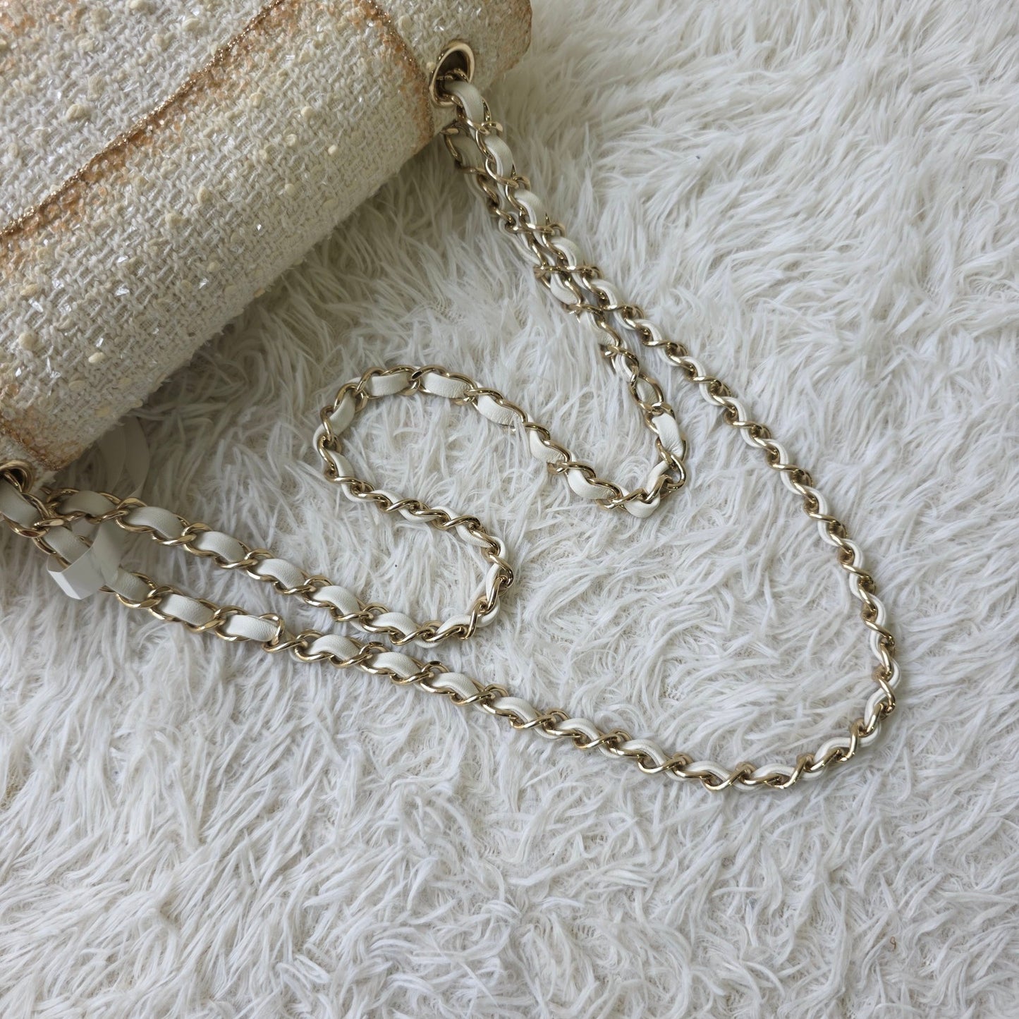 Chanel Tweed Chain Shoulder Bag (Pre-Owned)
