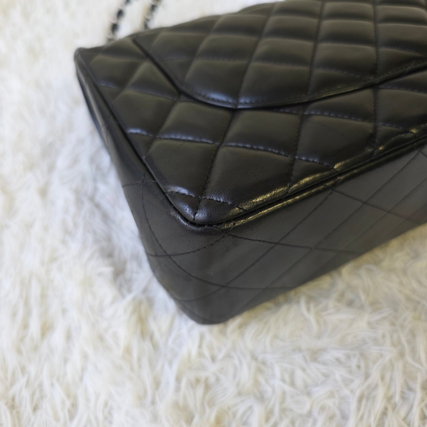 Chanel Classic Double Flap Chain Shoulder Bag (Pre-Owned)
