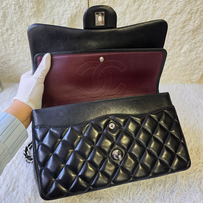 Chanel Classic Double Flap Chain Shoulder Bag (Pre-Owned)