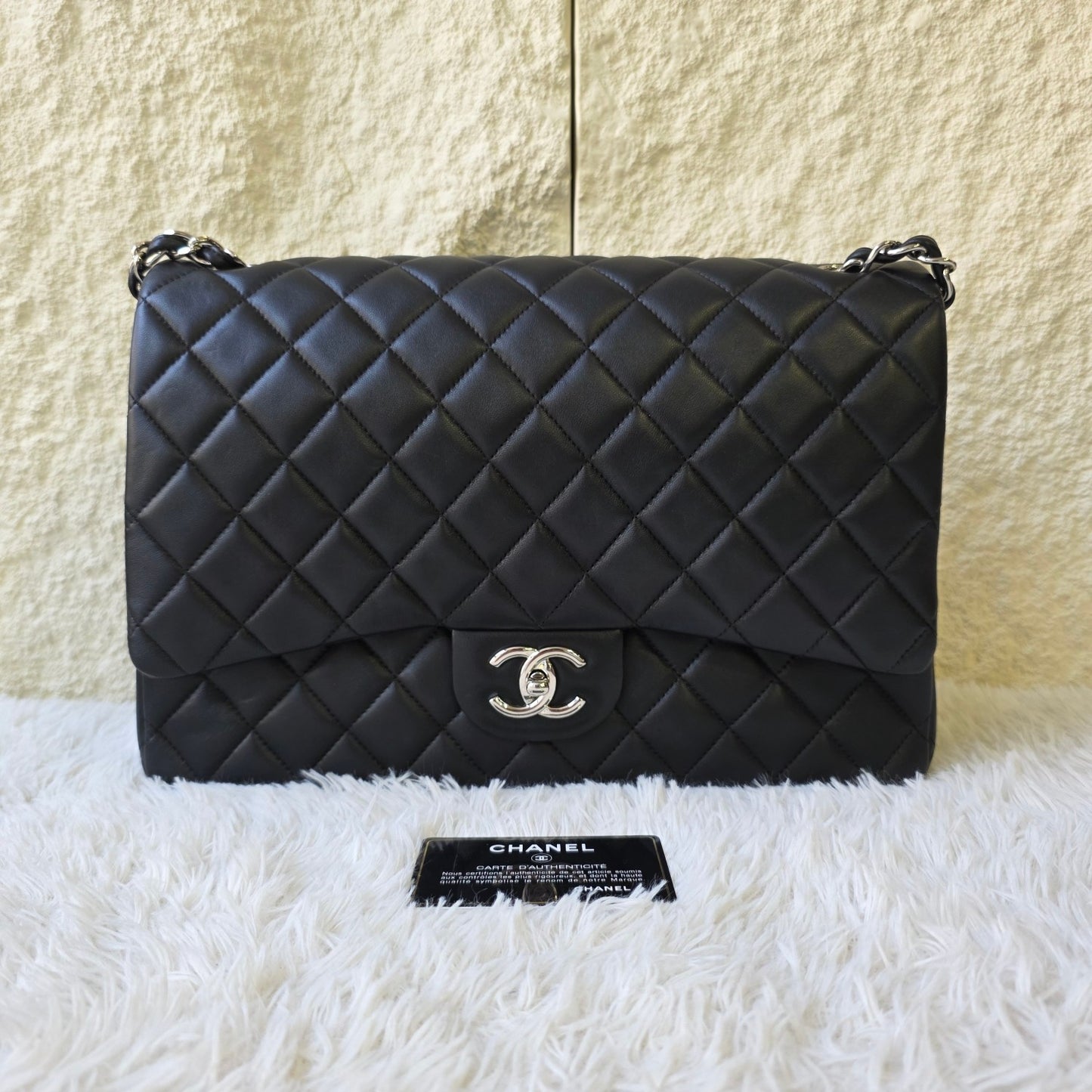 Chanel Maxi Classic Double Flap Chain Shoulder Bag (Pre-Owned)
