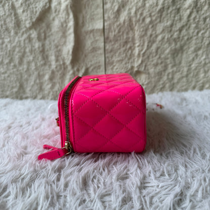 Chanel Quilted Patent Vanity Chain Bag (Pre-Owned)