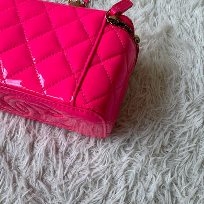 Chanel Quilted Patent Vanity Chain Bag (Pre-Owned)