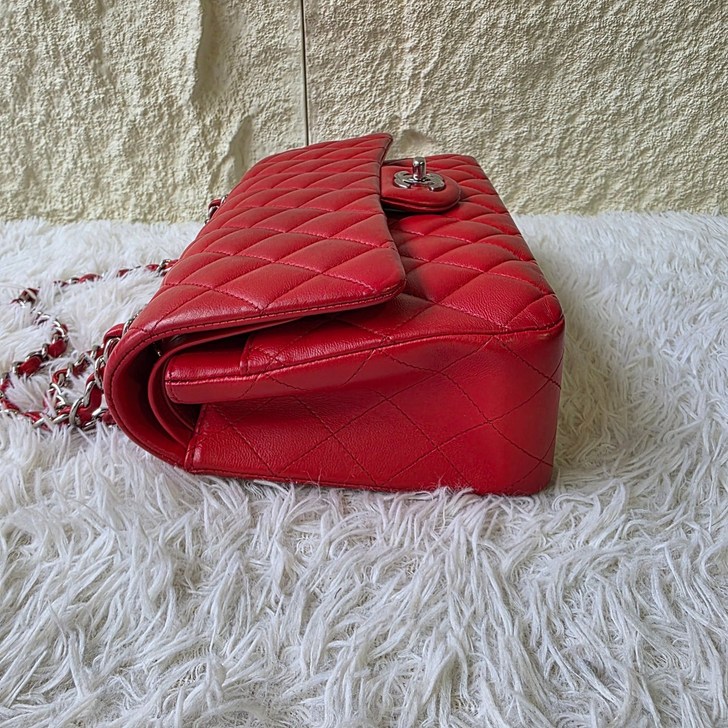 Chanel Classic Double Flap Chain Shoulder Bag (Pre-Owned)