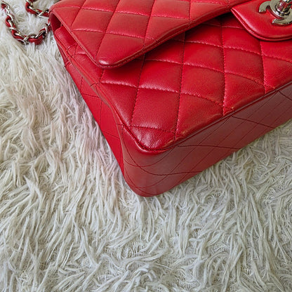Chanel Classic Double Flap Chain Shoulder Bag (Pre-Owned)