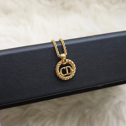 Christian Dior CD Logo Gold-Tone Pendant Necklace (Pre-Owned)