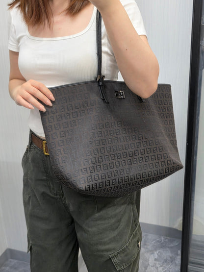 Fendi Zucca Canvas Large Tote Bag (Pre-Owned)