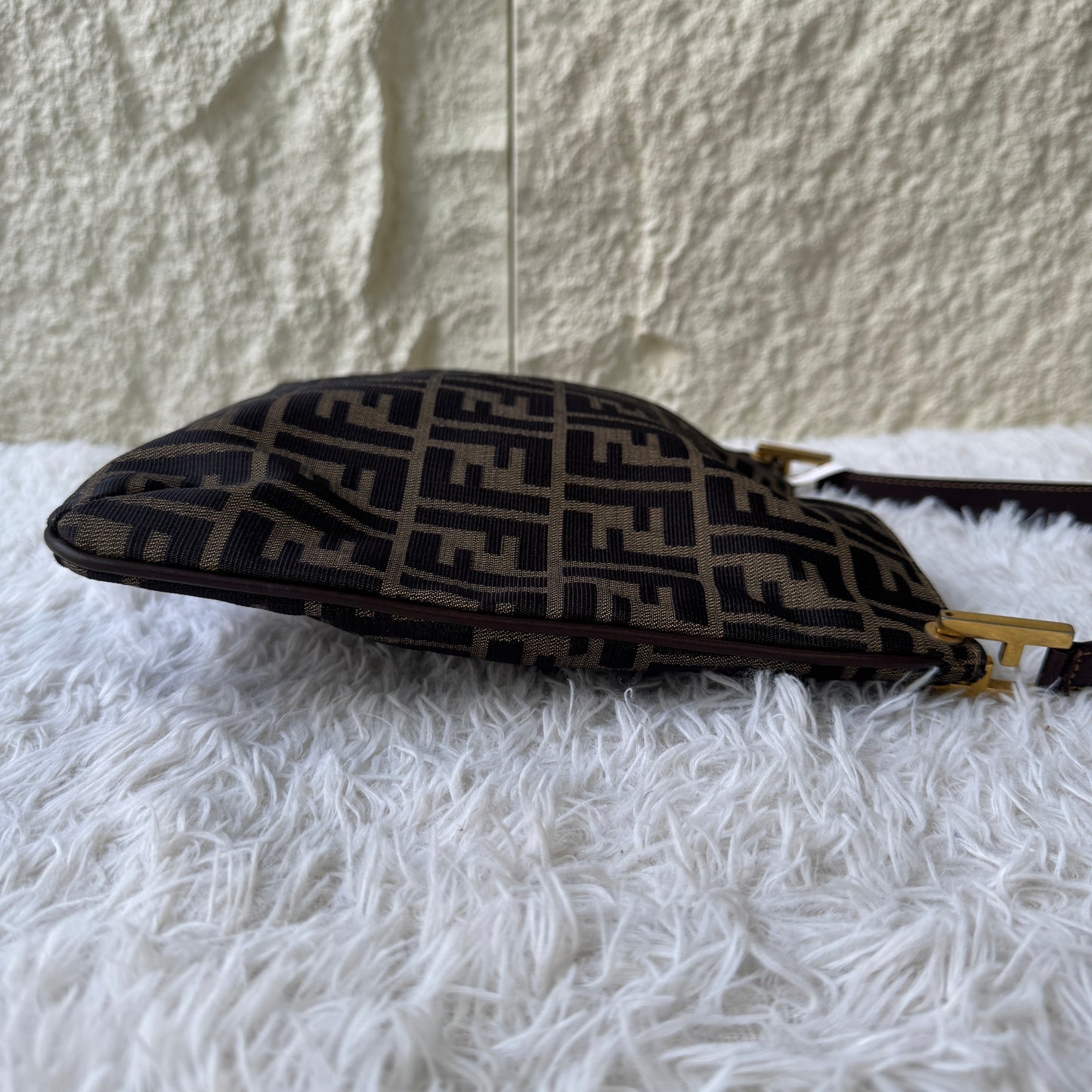 Fendi Zucca Canvas Shoulder Bag (Pre-Owned)