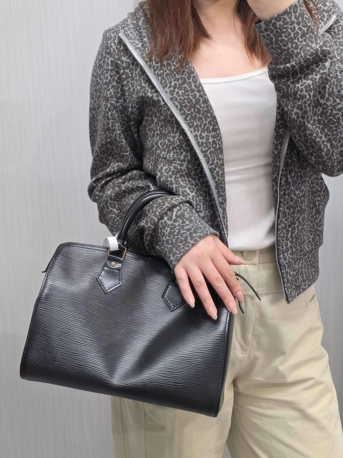 Louis Vuitton Epi Leather Speedy Handbag (Pre-Owned)