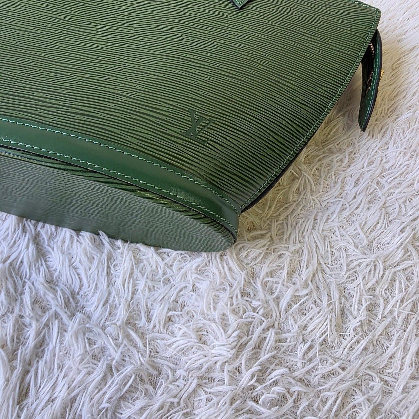 Louis Vuitton Epi Leather Saint Jacques Tote Bag (Pre-Owned)