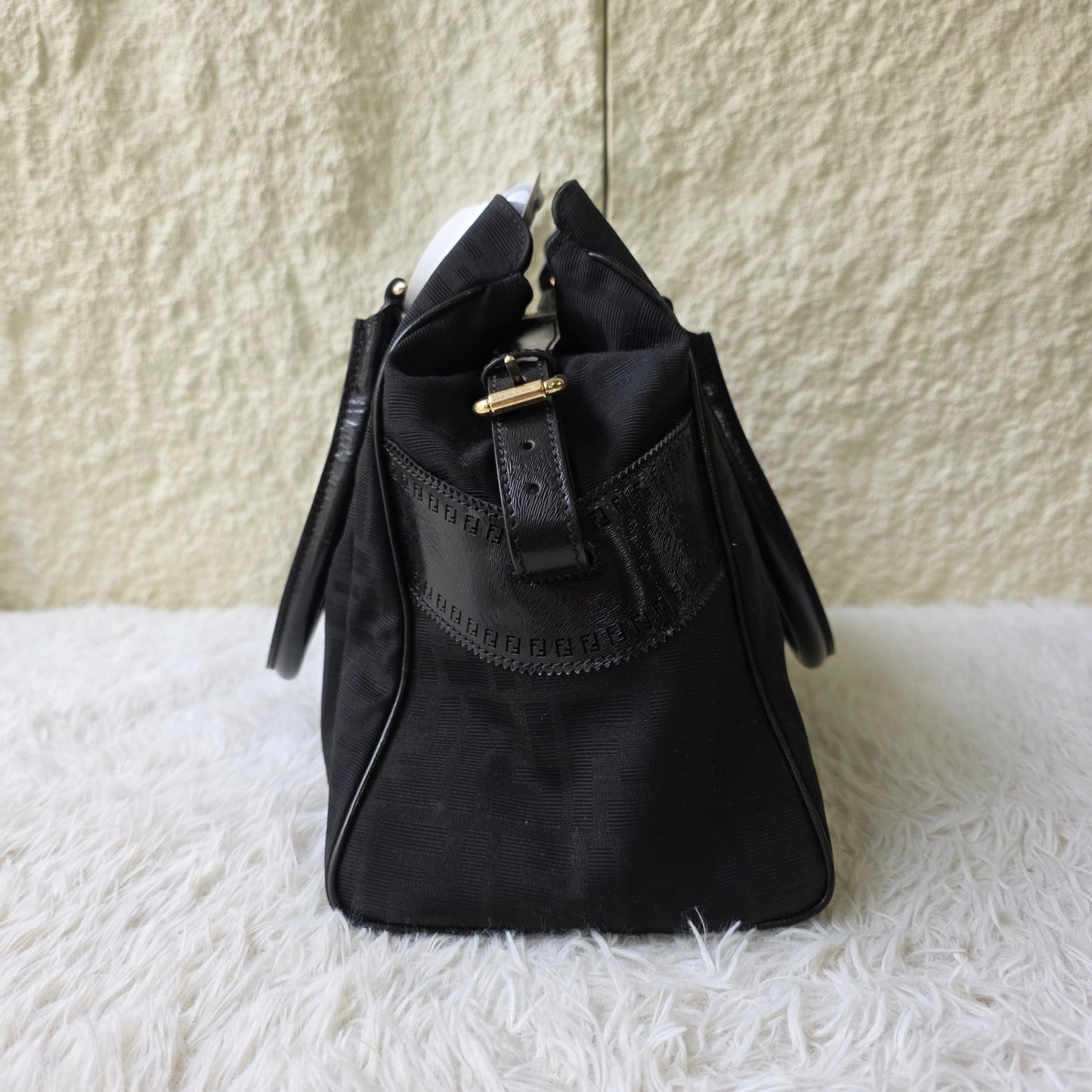 Fendi Zucca Canvas Handbag (Pre-Owned)