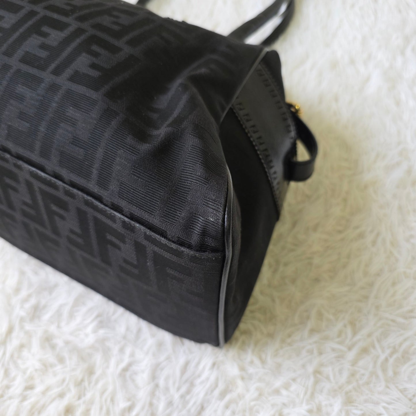 Fendi Zucca Canvas Handbag (Pre-Owned)