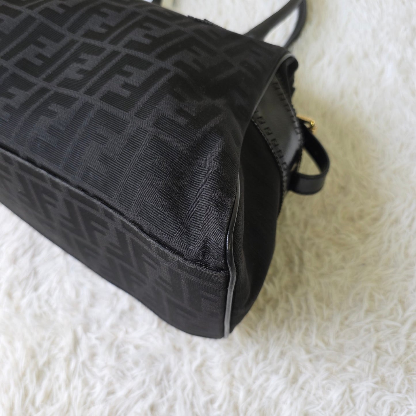 Fendi Zucca Canvas Handbag (Pre-Owned)