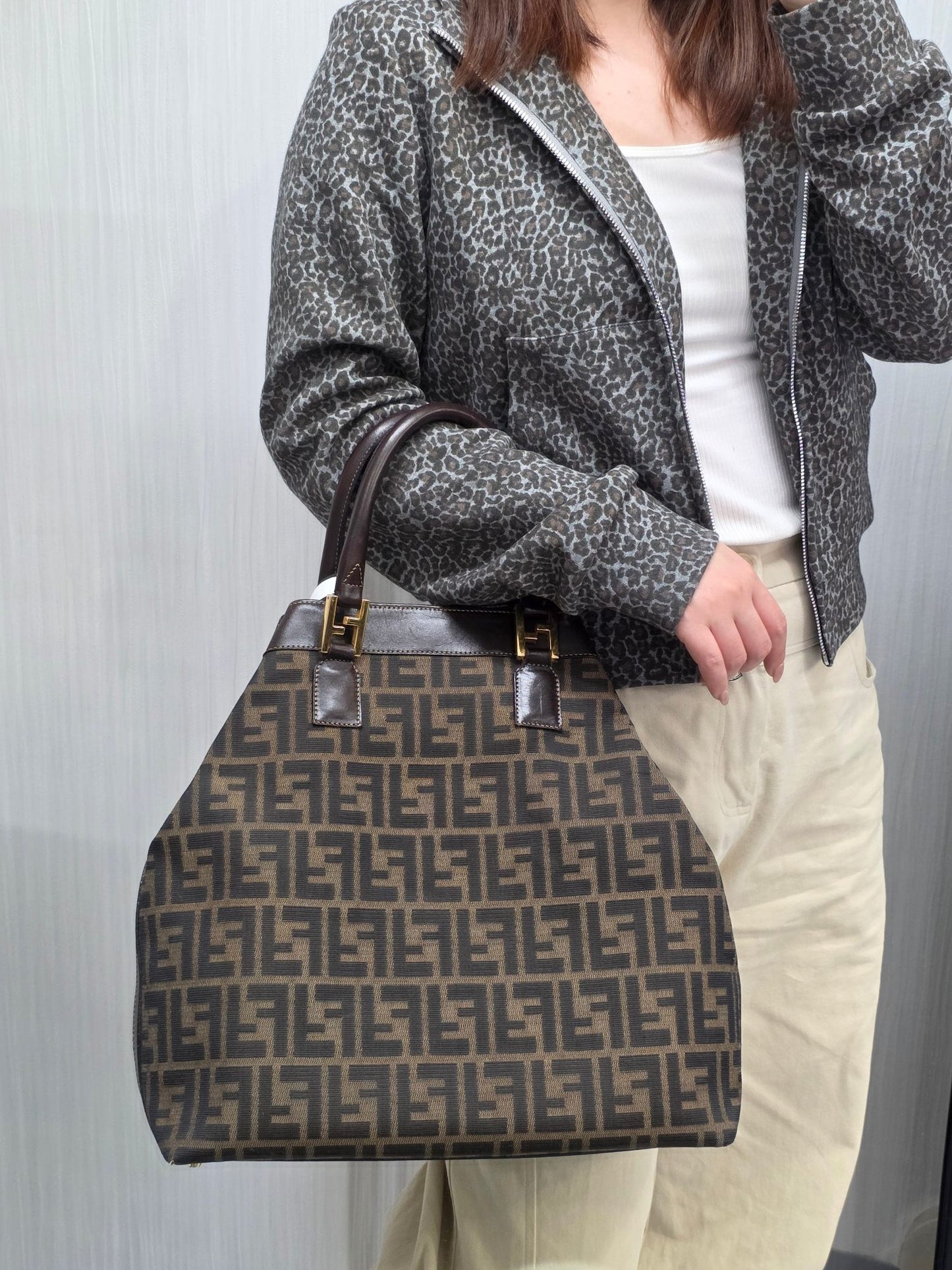 Fendi Zucca Canvas Tote Bag (Pre-Owned)