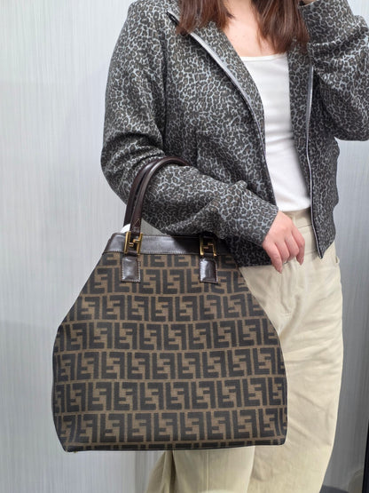 Fendi Zucca Canvas Tote Bag (Pre-Owned)