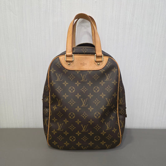 Louis Vuitton Monogram Excursion Shoe Bag (Pre-Owned)