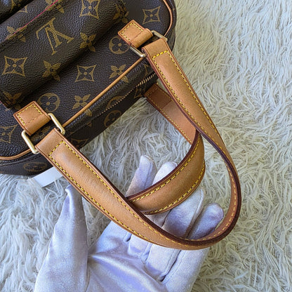Louis Vuitton Monogram Excentri-Cité Handbag (Pre-Owned)