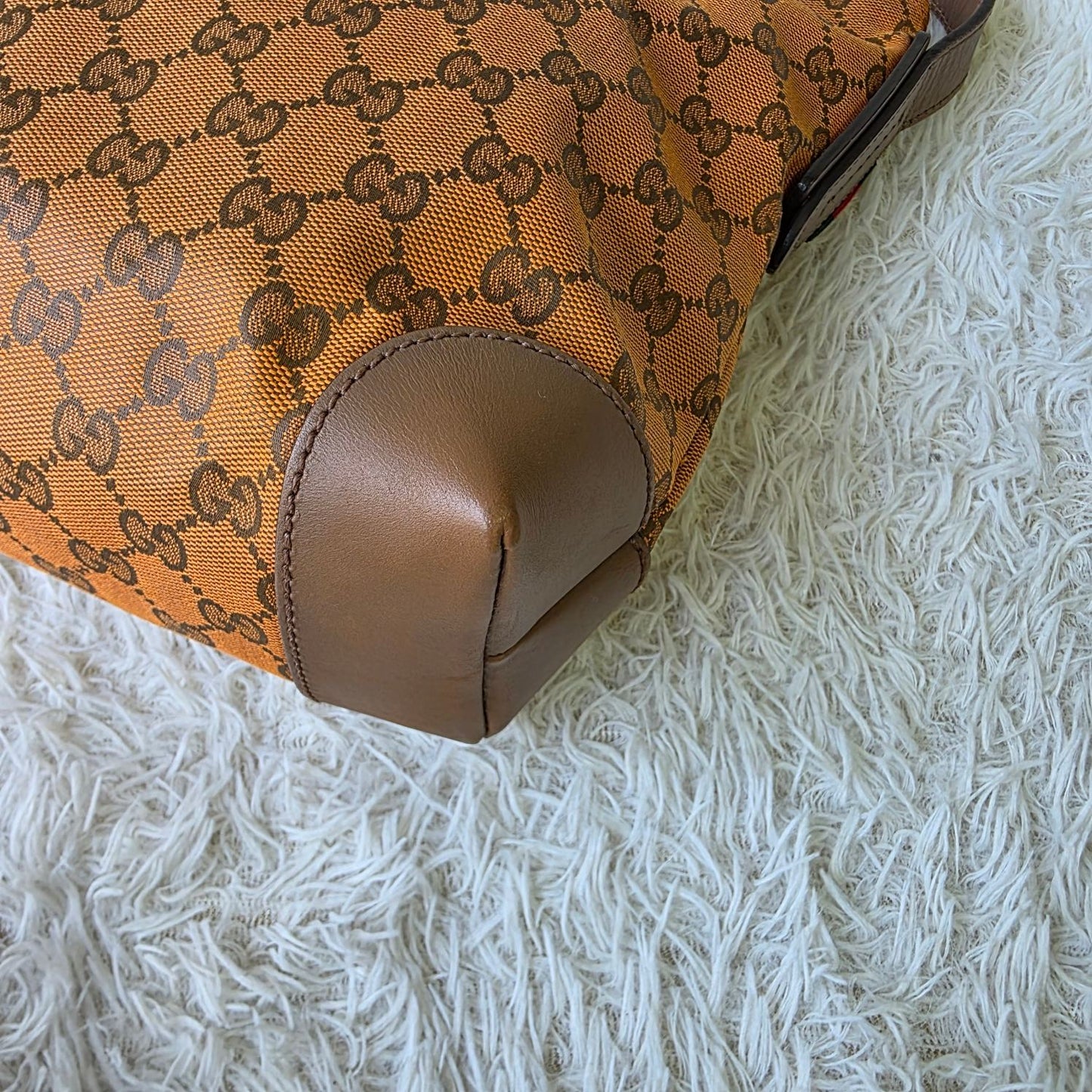 Gucci GG Canvas Shoulder Bag (Pre-Owned)