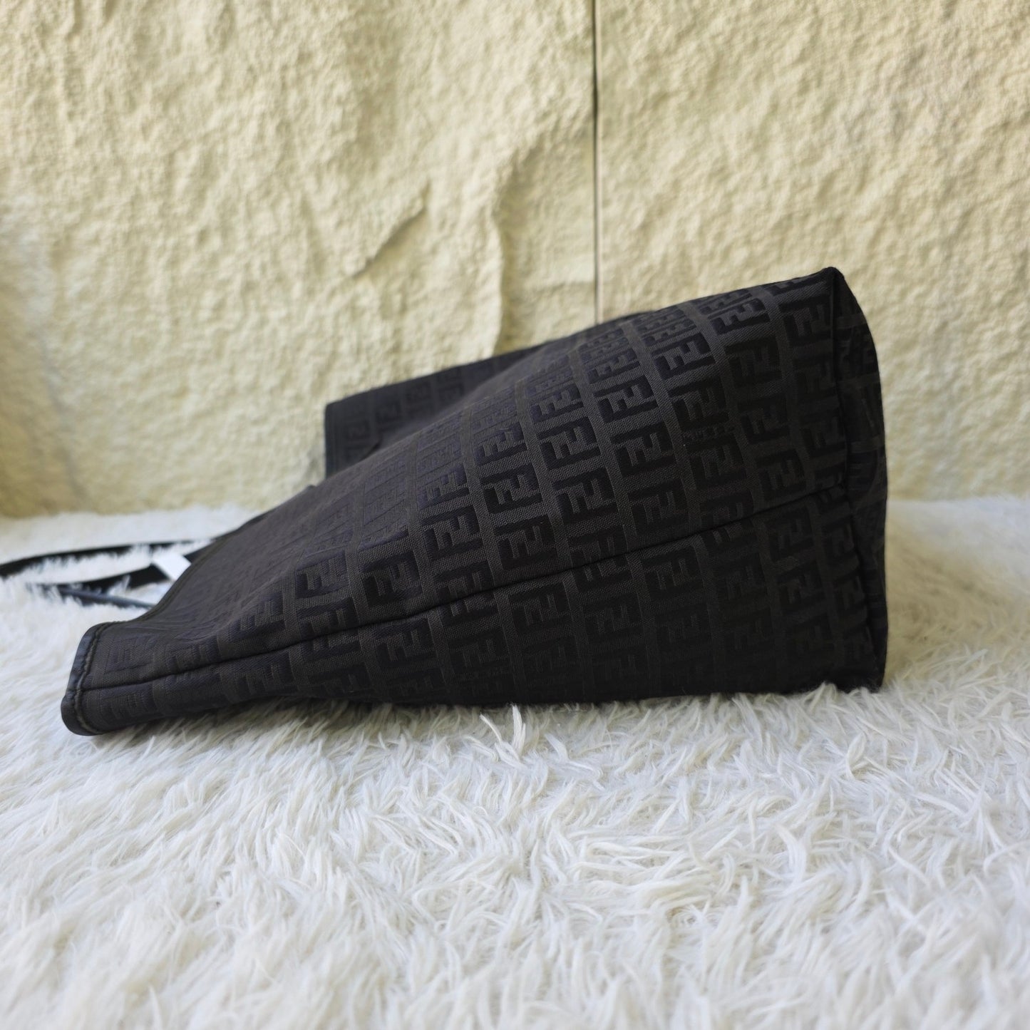 Fendi Zucca Canvas Tote Bag (Pre-Owned)