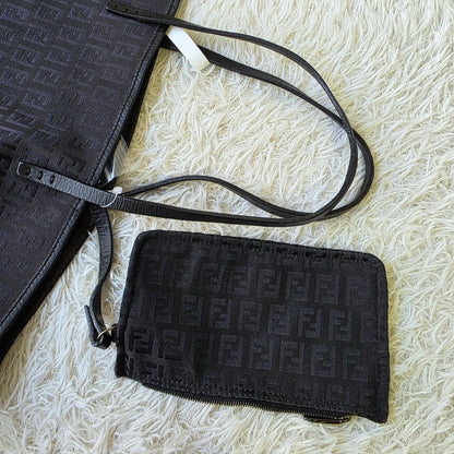 Fendi Zucca Canvas Tote Bag (Pre-Owned)