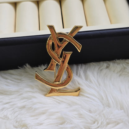 Yves Saint Laurent Gold Logo Brooch (Pre-Owned)