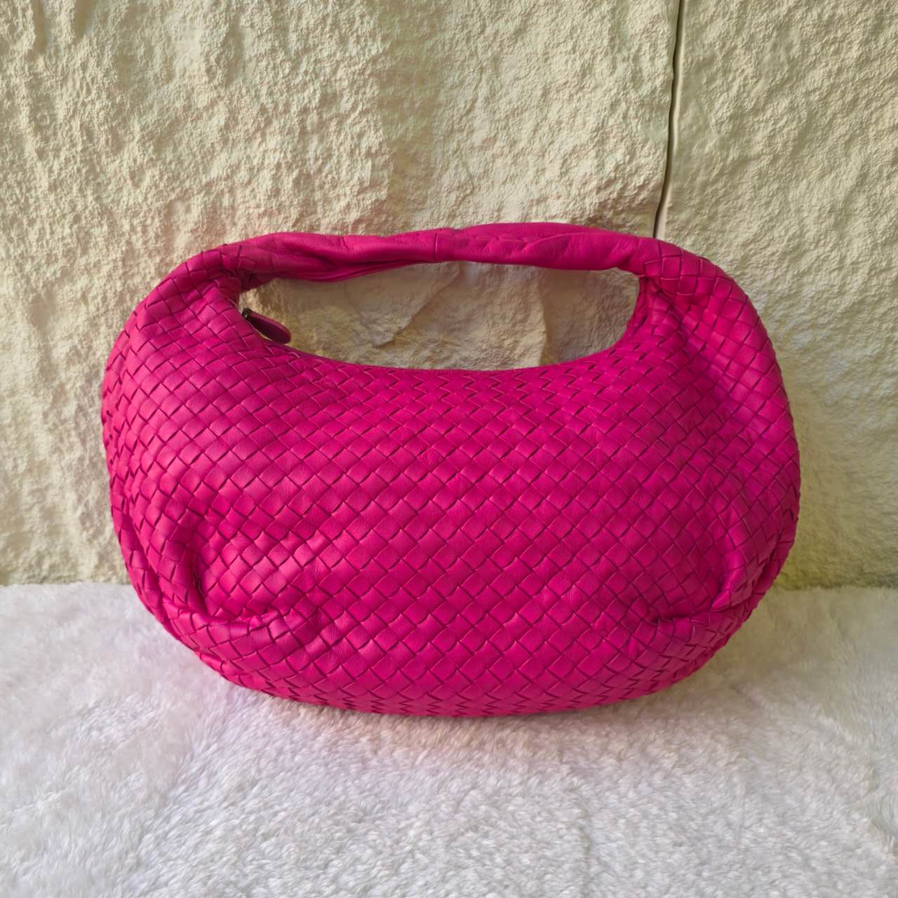 Bottega Veneta Intrecciato Leather Hobo Bag (Pre-Owned)