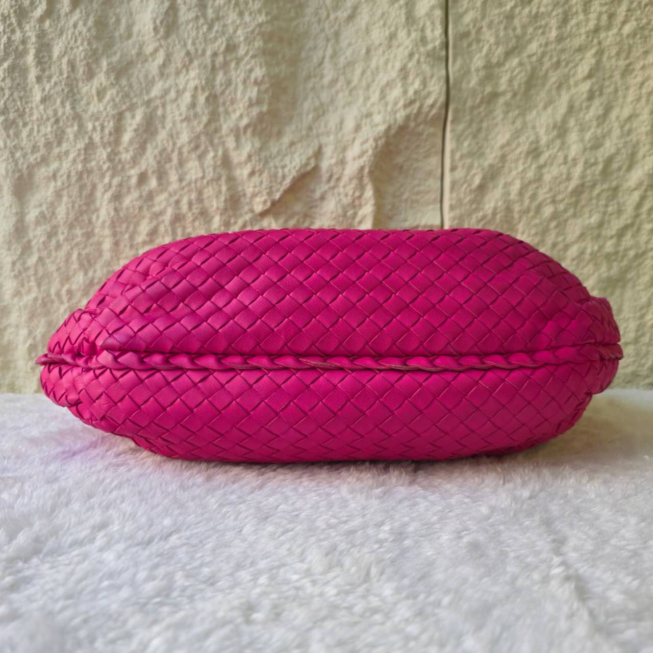 Bottega Veneta Intrecciato Leather Hobo Bag (Pre-Owned)