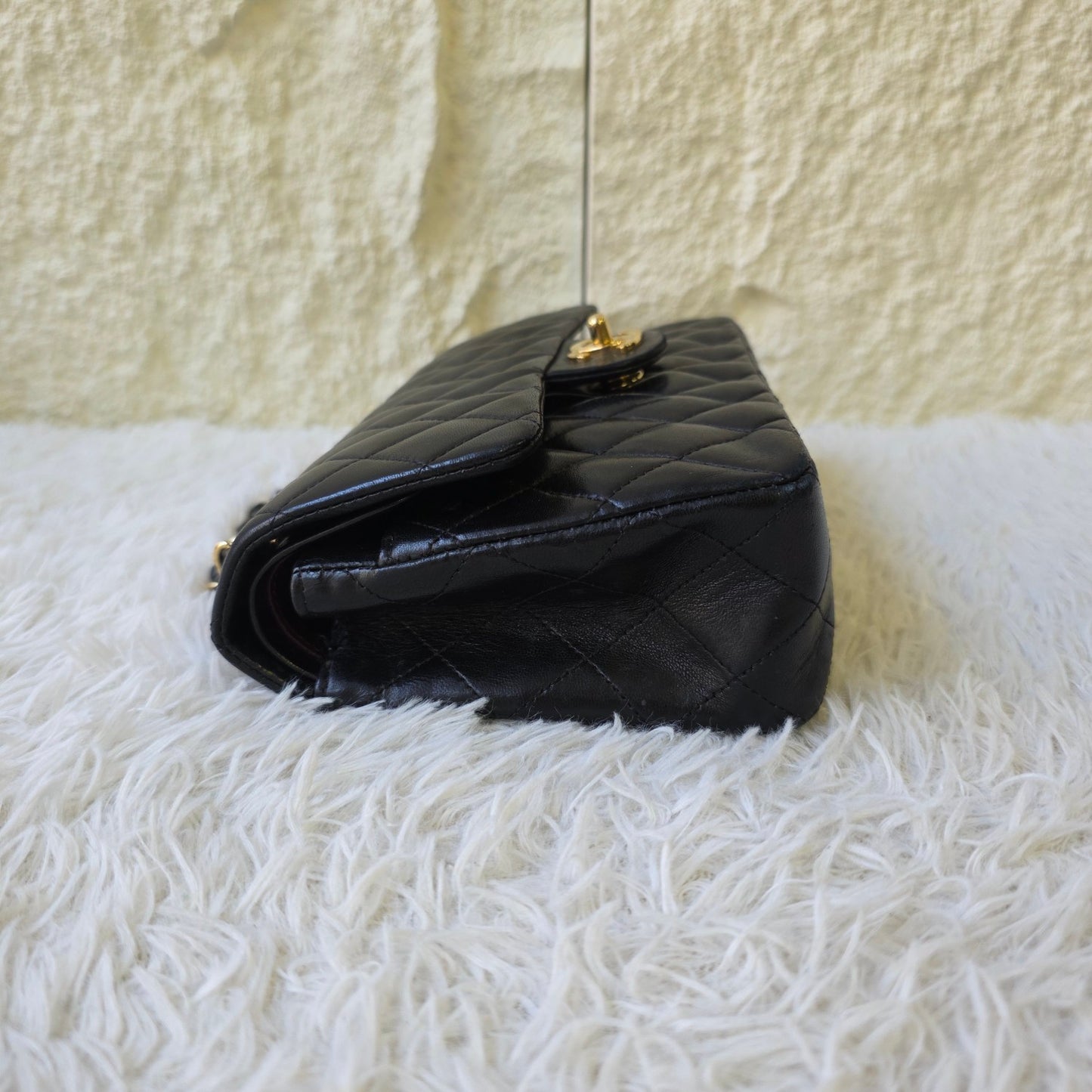 Chanel Classic Double Flap Chain Shoulder Bag (Pre-Owned)