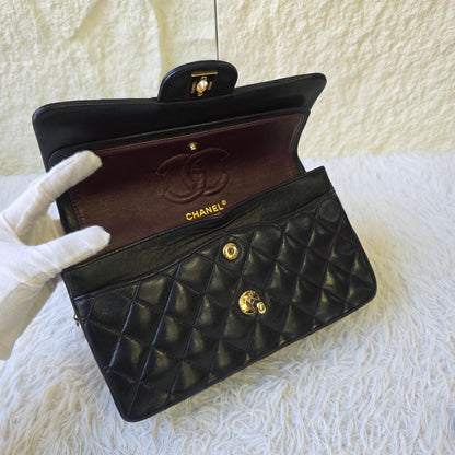 Chanel Classic Double Flap Chain Shoulder Bag (Pre-Owned)