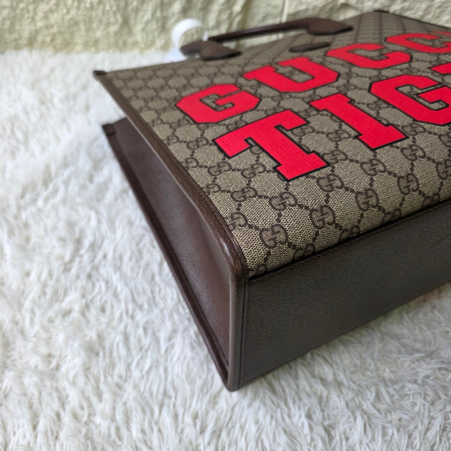 Gucci GG Supreme Tiger Print Tote Bag (Pre-Owned)