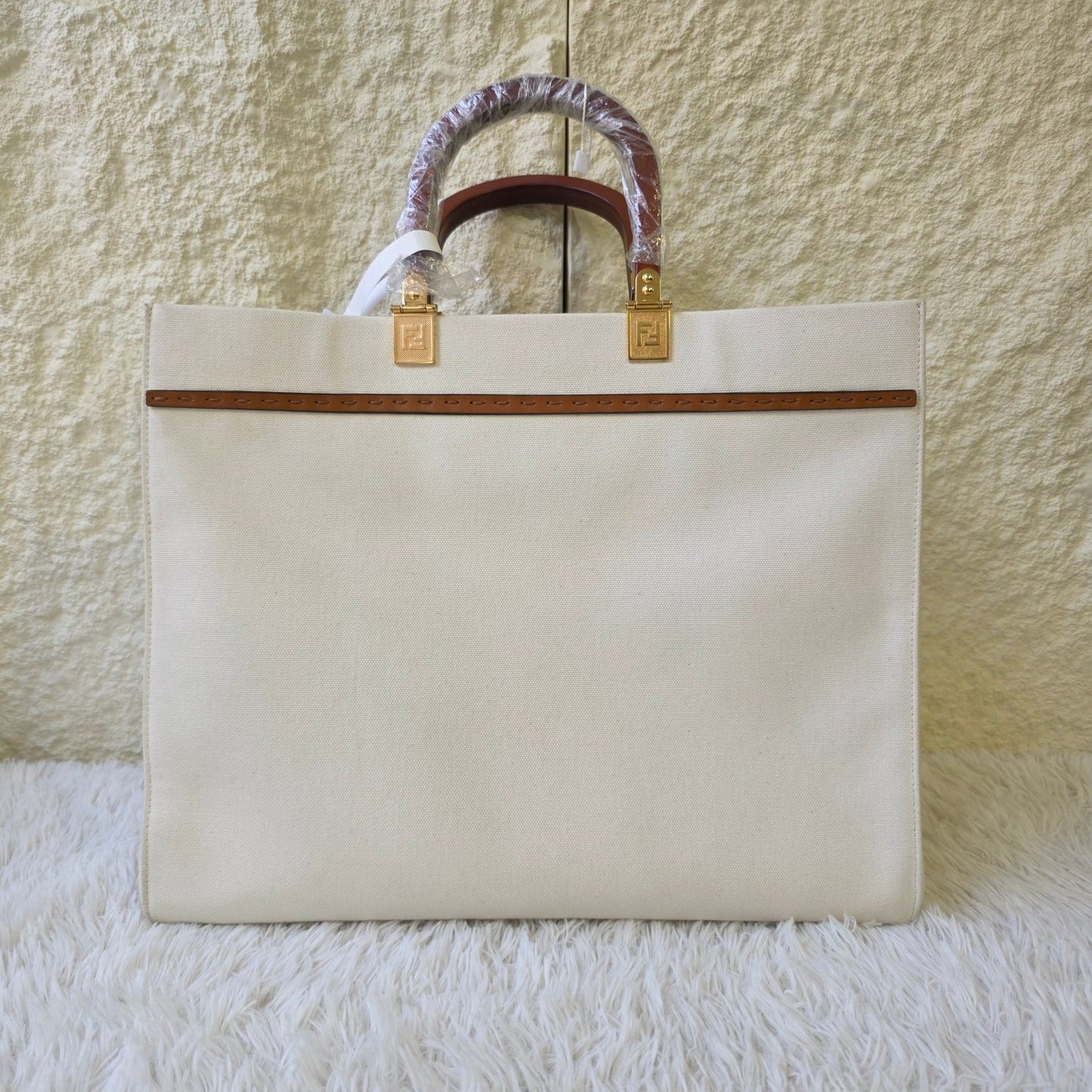 Fendi Sunshine Canvas Tote Bag (Pre-Owned)