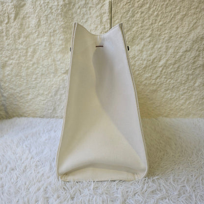 Fendi Sunshine Canvas Tote Bag (Pre-Owned)