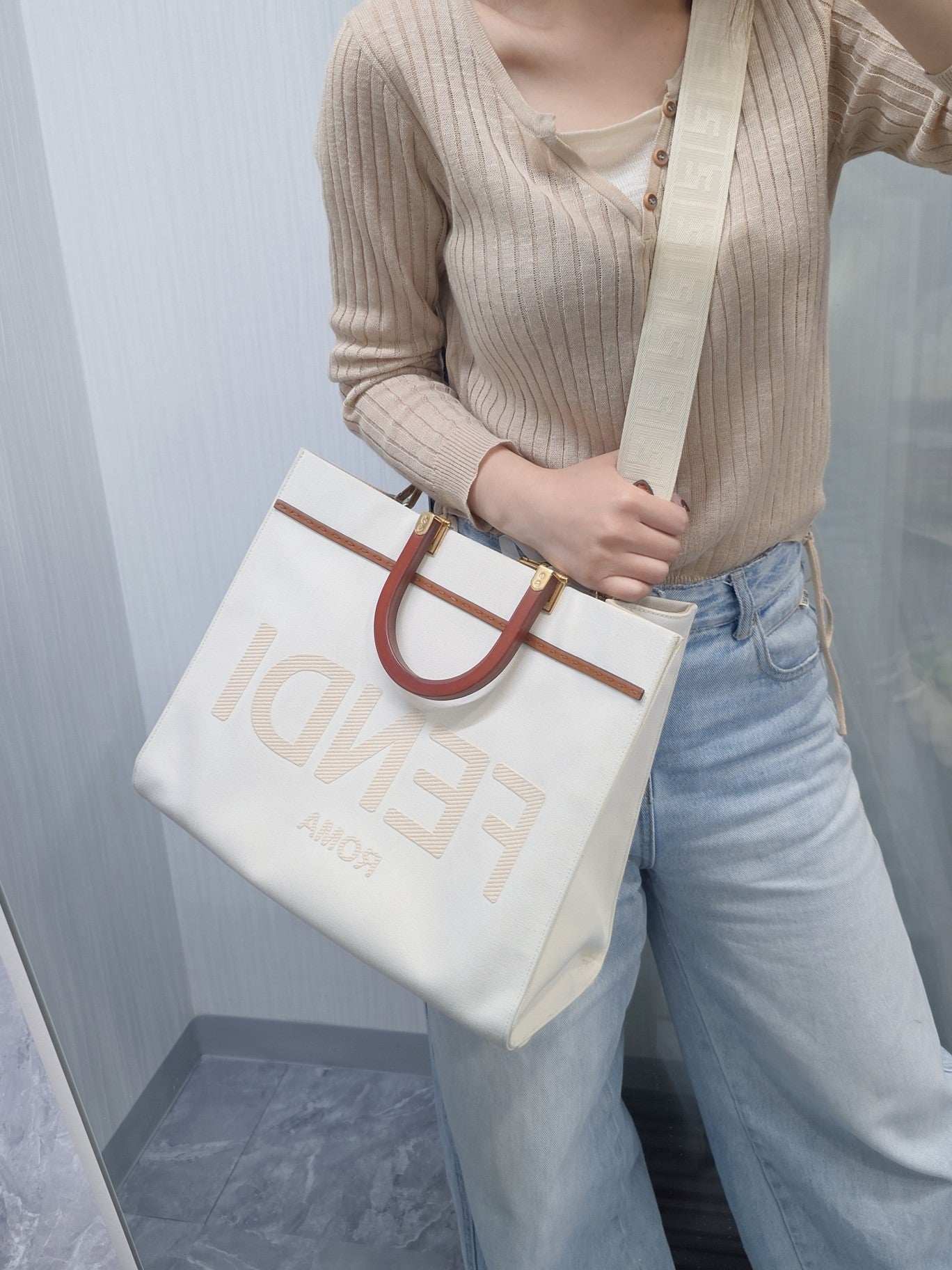Fendi Sunshine Canvas Tote Bag (Pre-Owned)