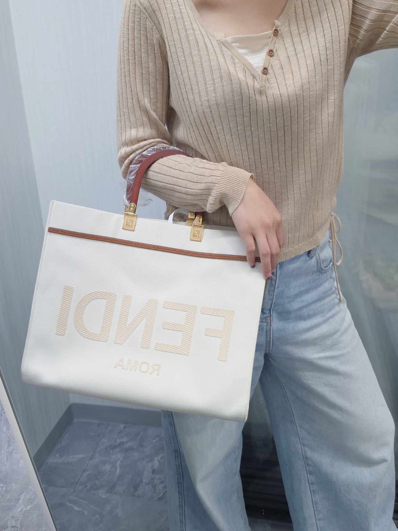 Fendi Sunshine Canvas Tote Bag (Pre-Owned)