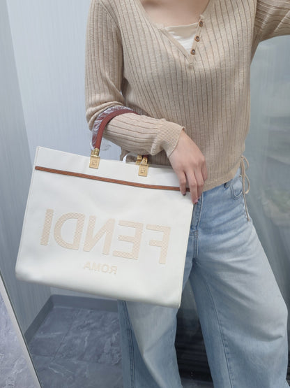 Fendi Sunshine Canvas Tote Bag (Pre-Owned)