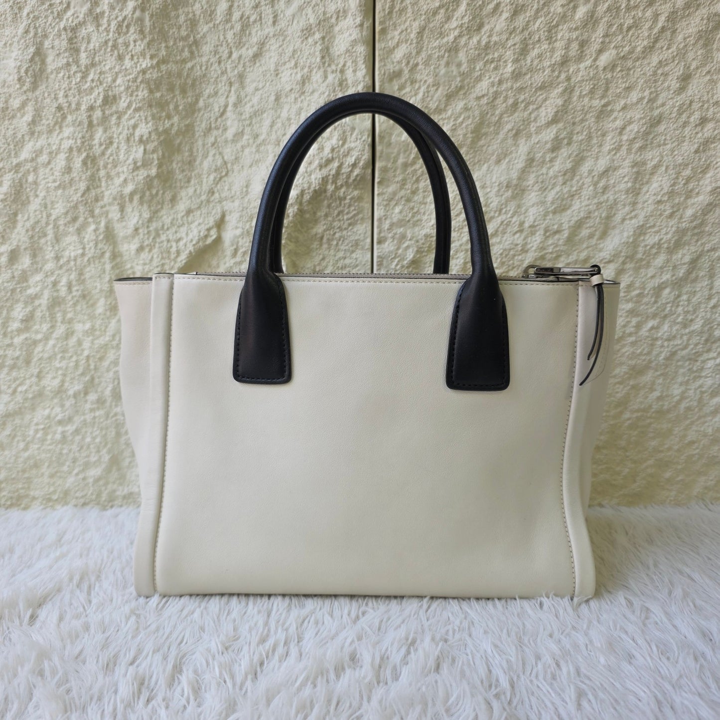 Prada Etiquette Leather Tote Bag (Pre-Owned)