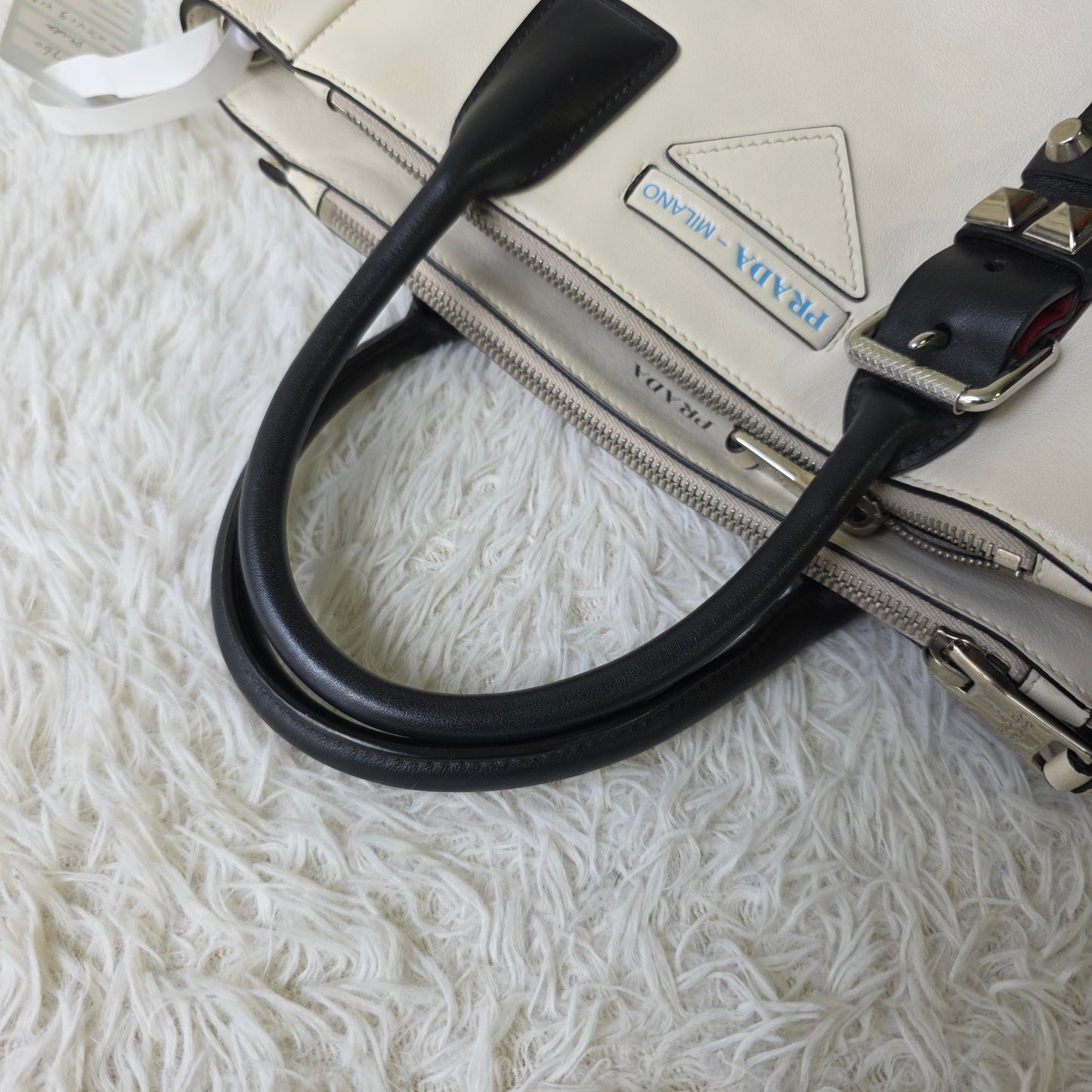 Prada Etiquette Leather Tote Bag (Pre-Owned)