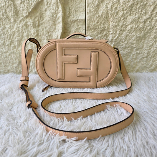 Fendi Fendigraphy Leather Camera Bag (Pre-Owned)