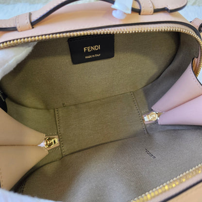 Fendi Fendigraphy Leather Camera Bag (Pre-Owned)
