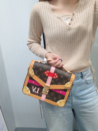 Louis Vuitton Summer Trunks Pochette Metis Shoulder Bag (Pre-Owned)