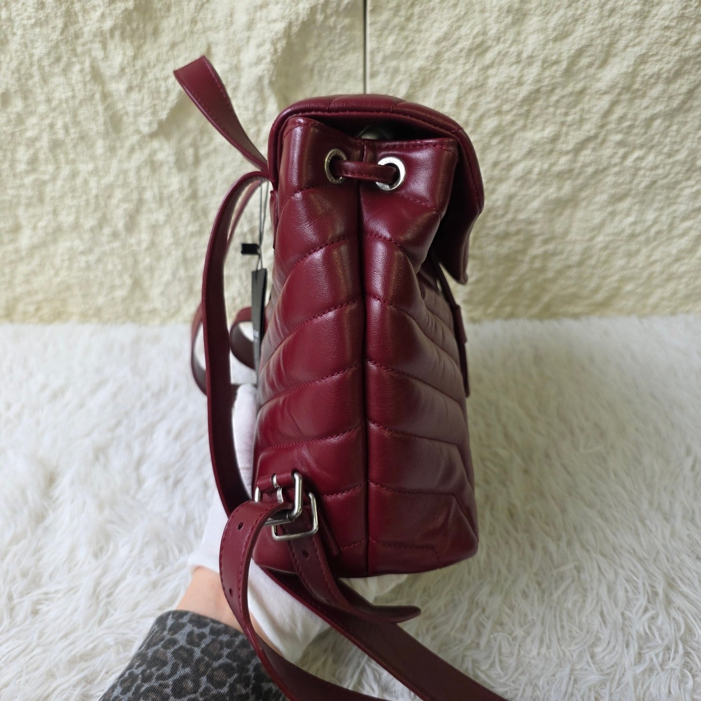 Saint Laurent Loulou Leather Backpack (Pre-Owned)