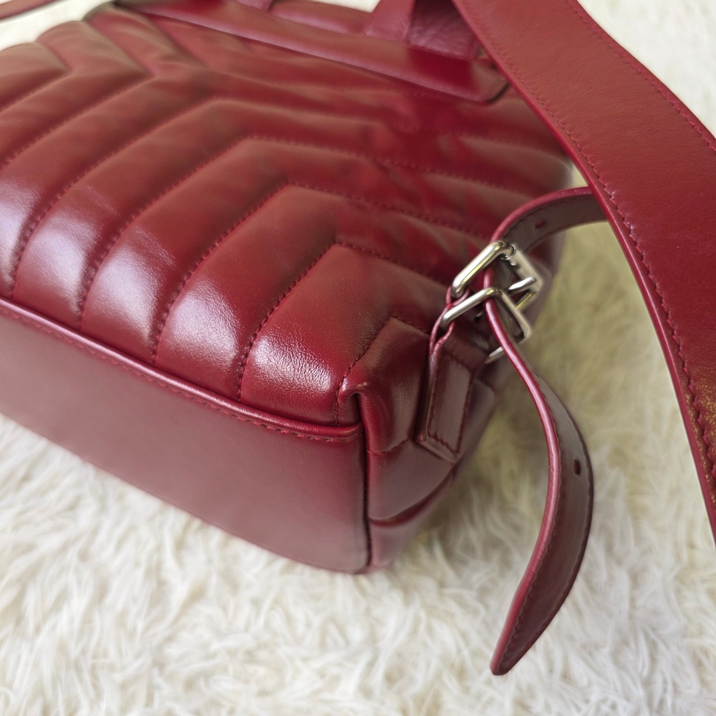 Saint Laurent Loulou Leather Backpack (Pre-Owned)