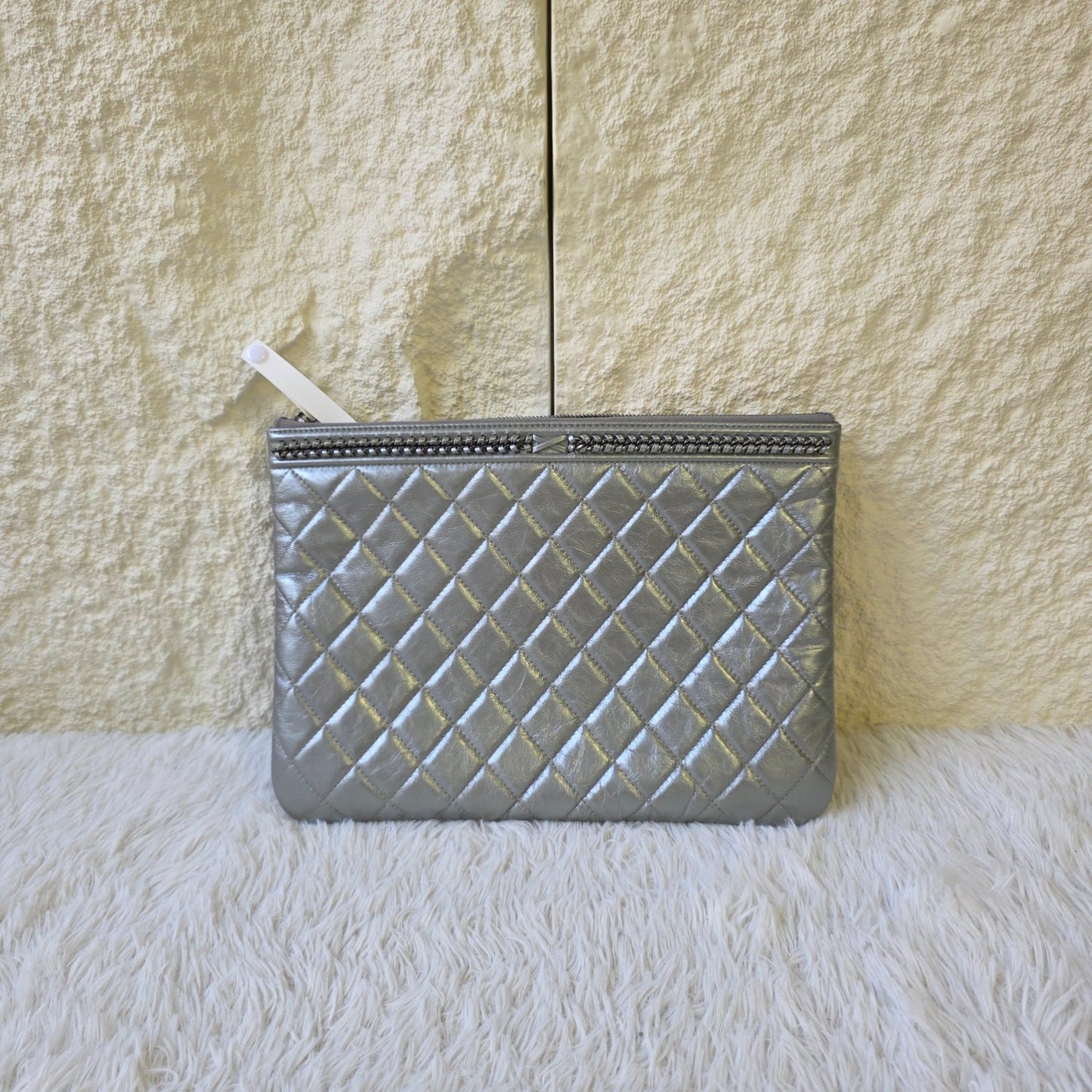 Chanel Metallic Quilted O-Case Clutch (Pre-Owned)
