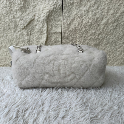 Chanel Shearling CC Chain Shoulder Bag (Pre-Owned)