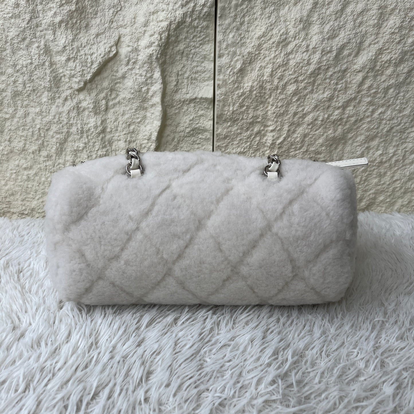 Chanel Shearling CC Chain Shoulder Bag (Pre-Owned)