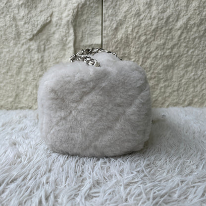 Chanel Shearling CC Chain Shoulder Bag (Pre-Owned)