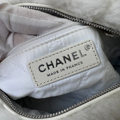 Chanel Shearling CC Chain Shoulder Bag (Pre-Owned)