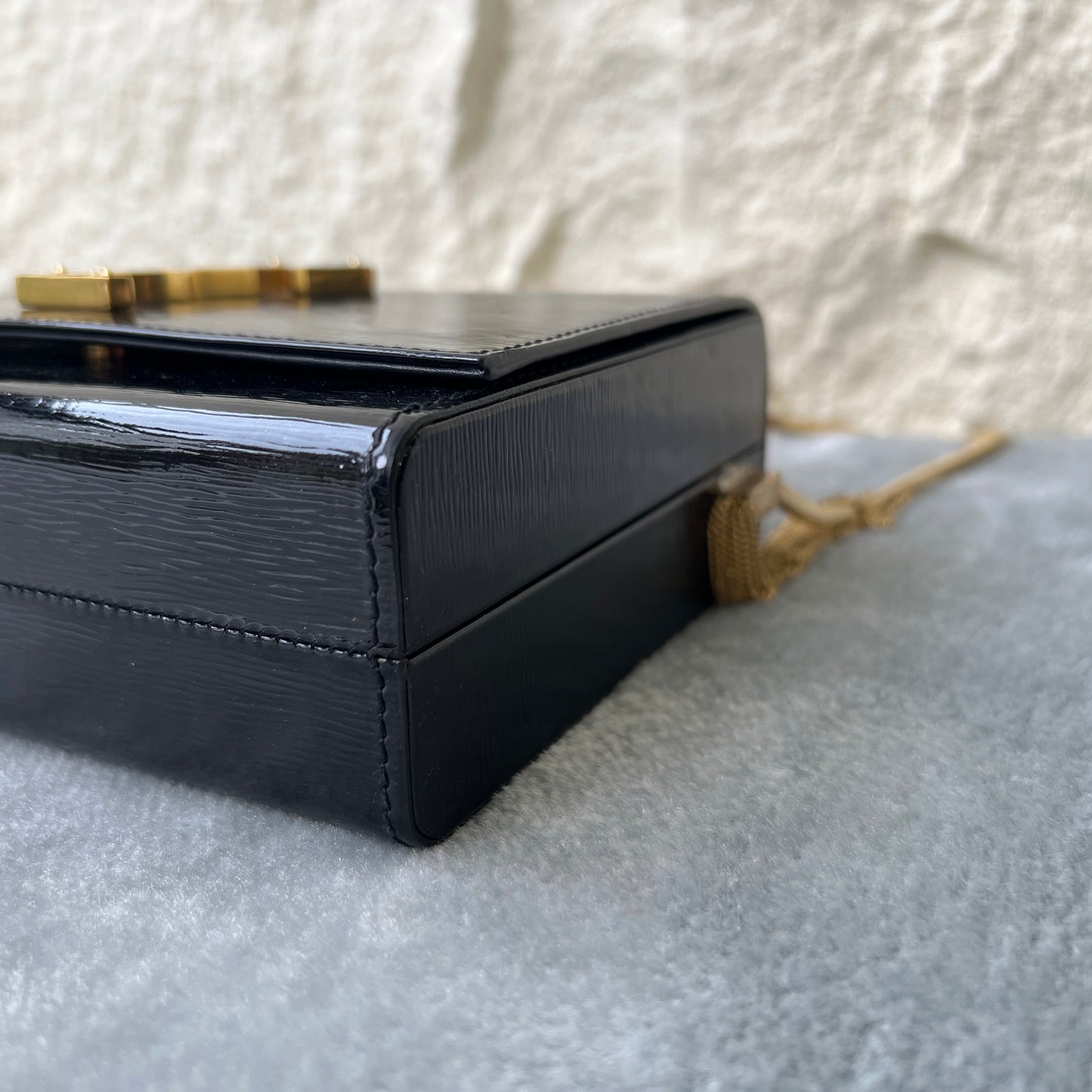 Saint Laurent Kate Tassel Chain Bag (Pre-Owned)