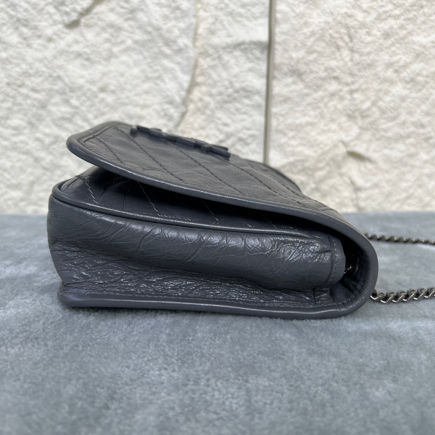 Saint Laurent Niki Chain Shoulder Bag (Pre-Owned)