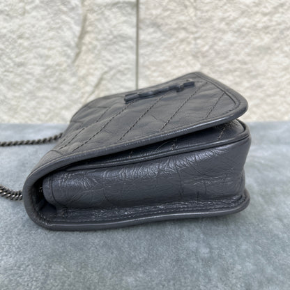 Saint Laurent Niki Chain Shoulder Bag (Pre-Owned)