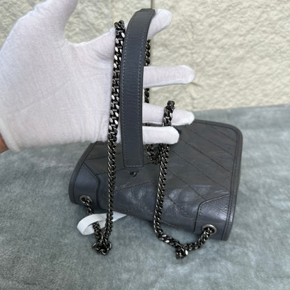 Saint Laurent Niki Chain Shoulder Bag (Pre-Owned)